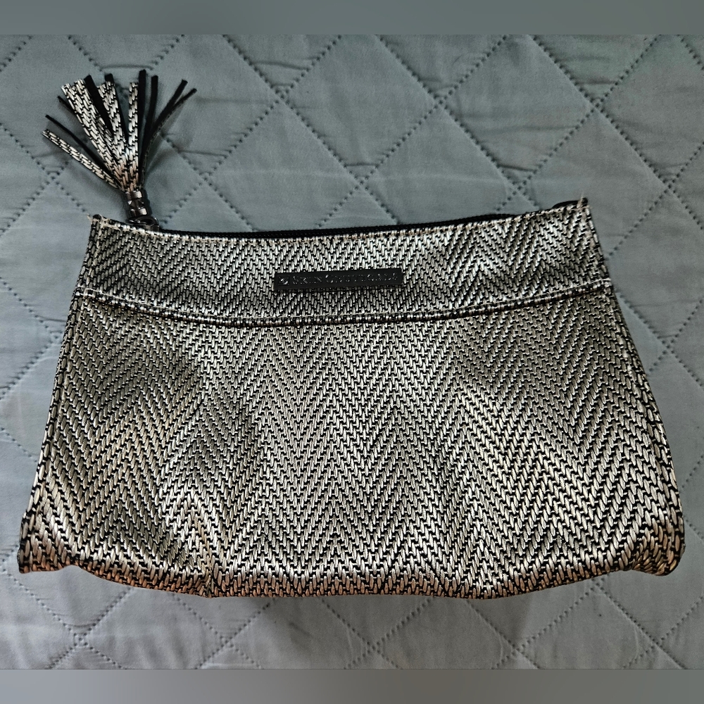 ❤️ 5 for $25! SkinCeuticals Metallic Cosmetic Bag